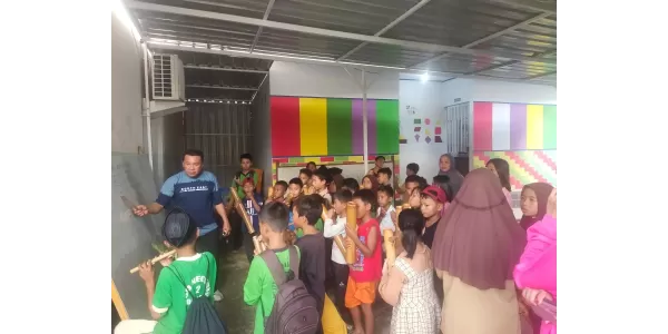 Kegiatan Musik Bambu