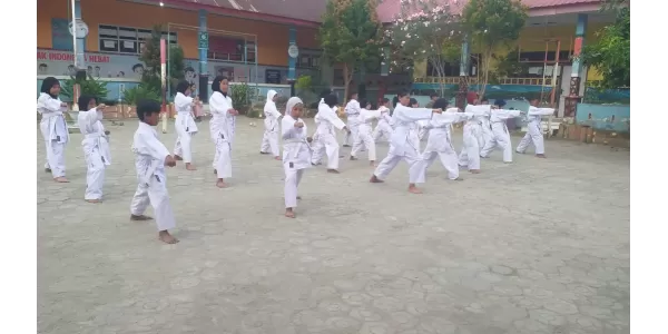 KARATE 